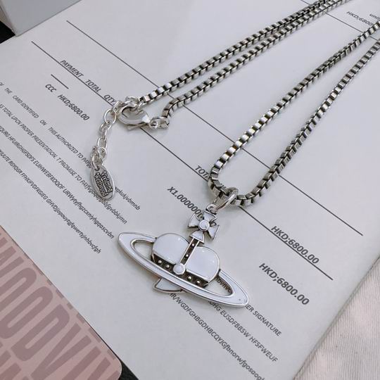 Vivienne Westwood necklace 12lyh78